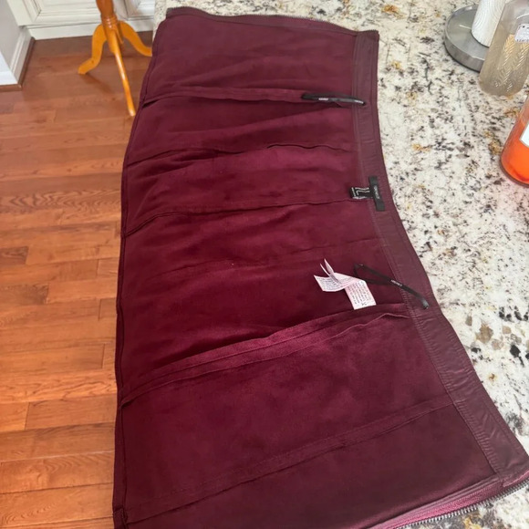 Forever 21  Faux Suede Zip-Front Skirt Size M - Picture 5 of 5